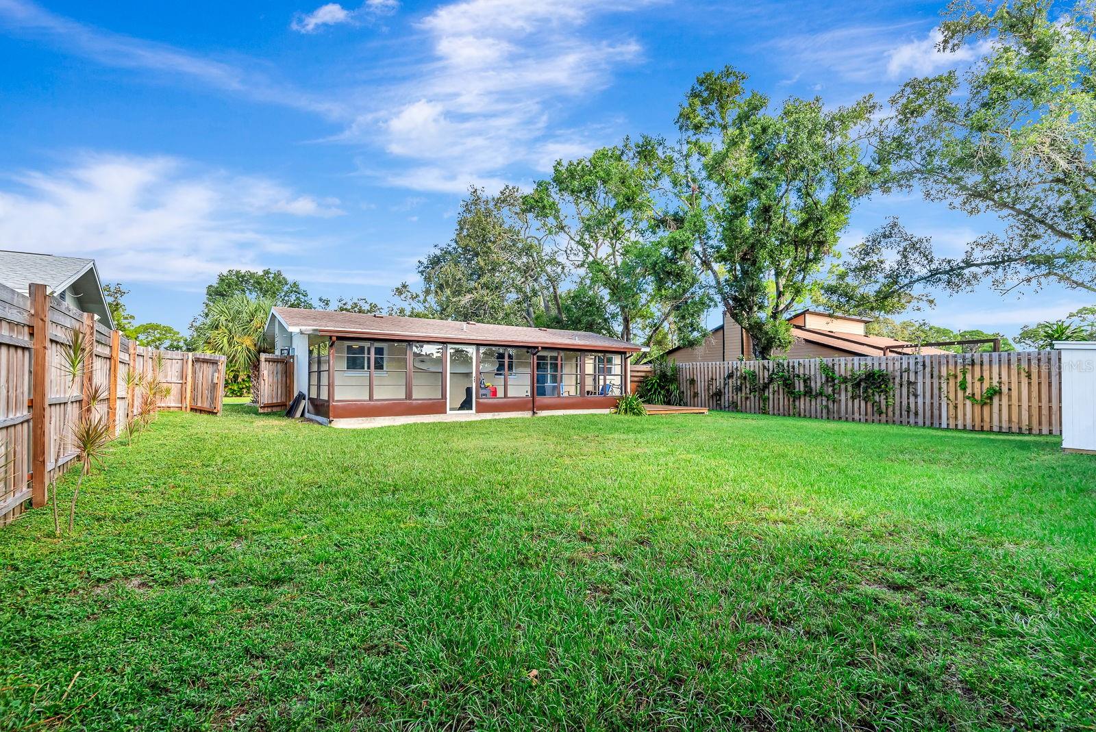 Image 33 of 39 For 4097 Malden Drive