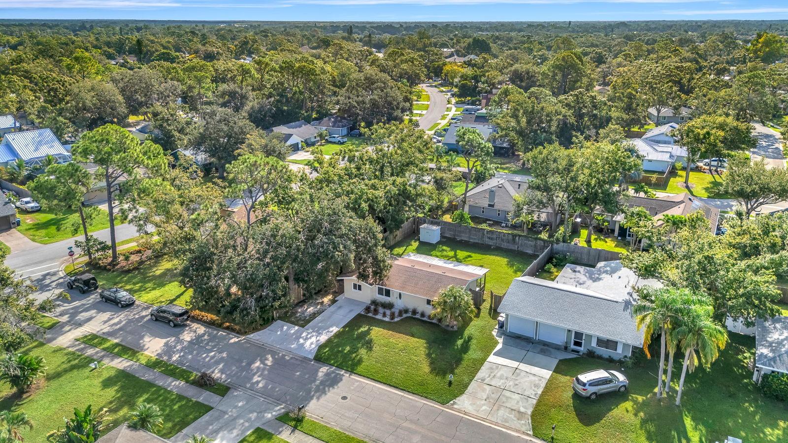 Image 36 of 39 For 4097 Malden Drive