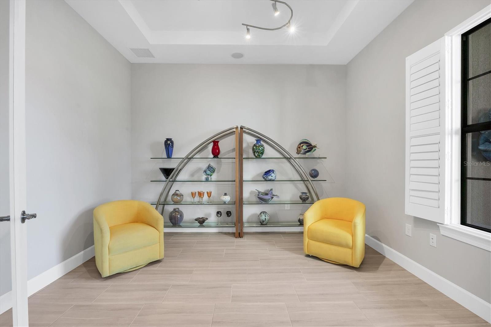 Image 14 of 57 For 17823 Littleton Place