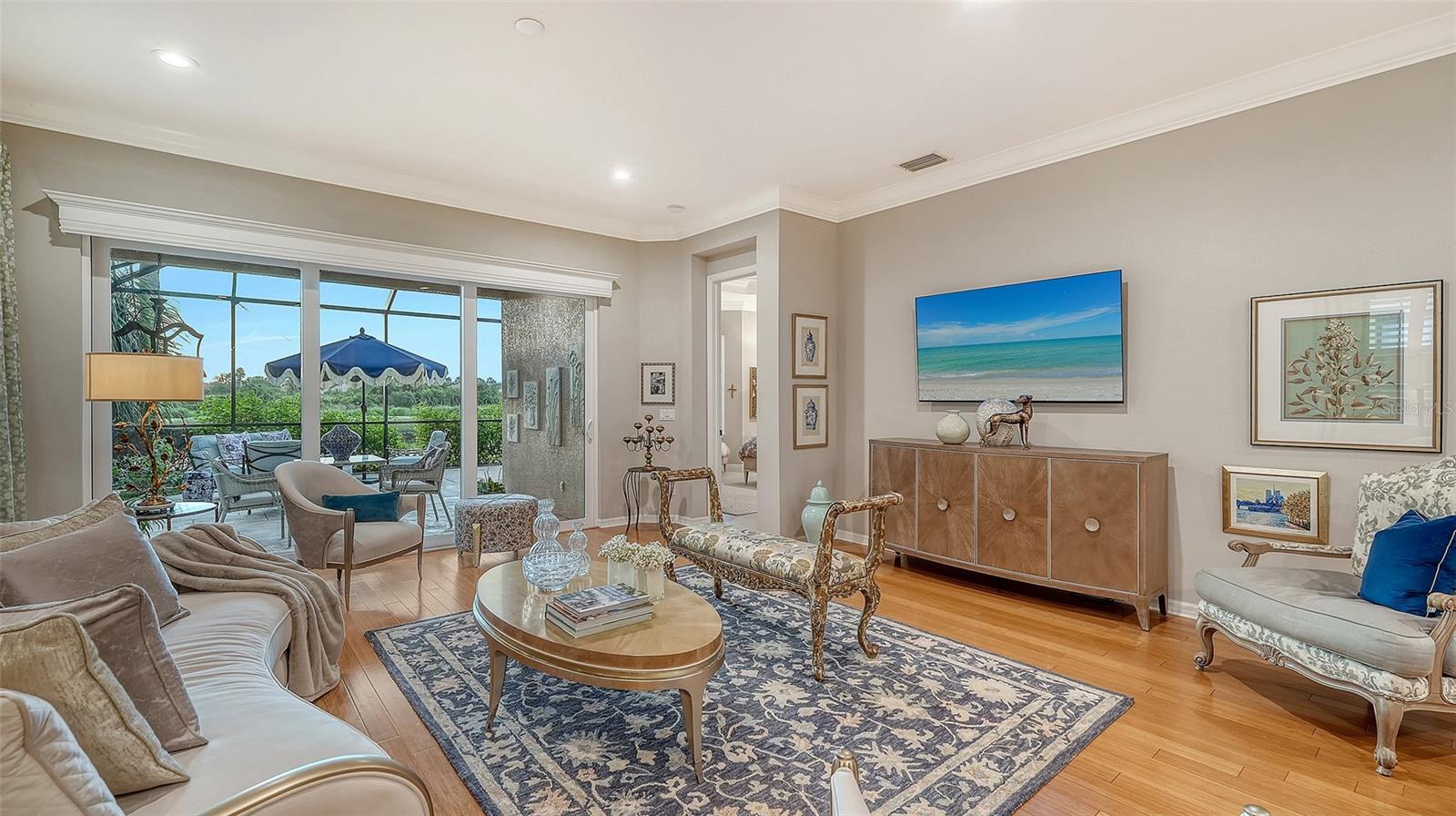 Image 21 of 89 For 7232 Presidio Glen