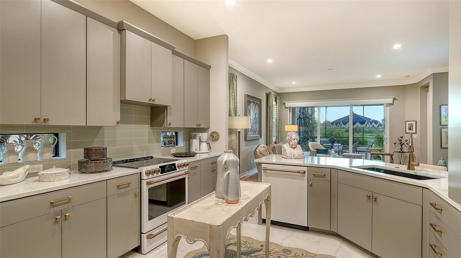 Image 31 of 89 For 7232 Presidio Glen