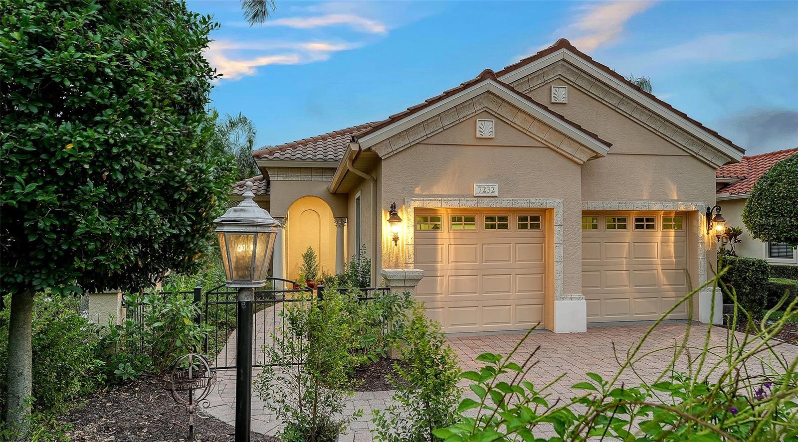 Image 7 of 89 For 7232 Presidio Glen