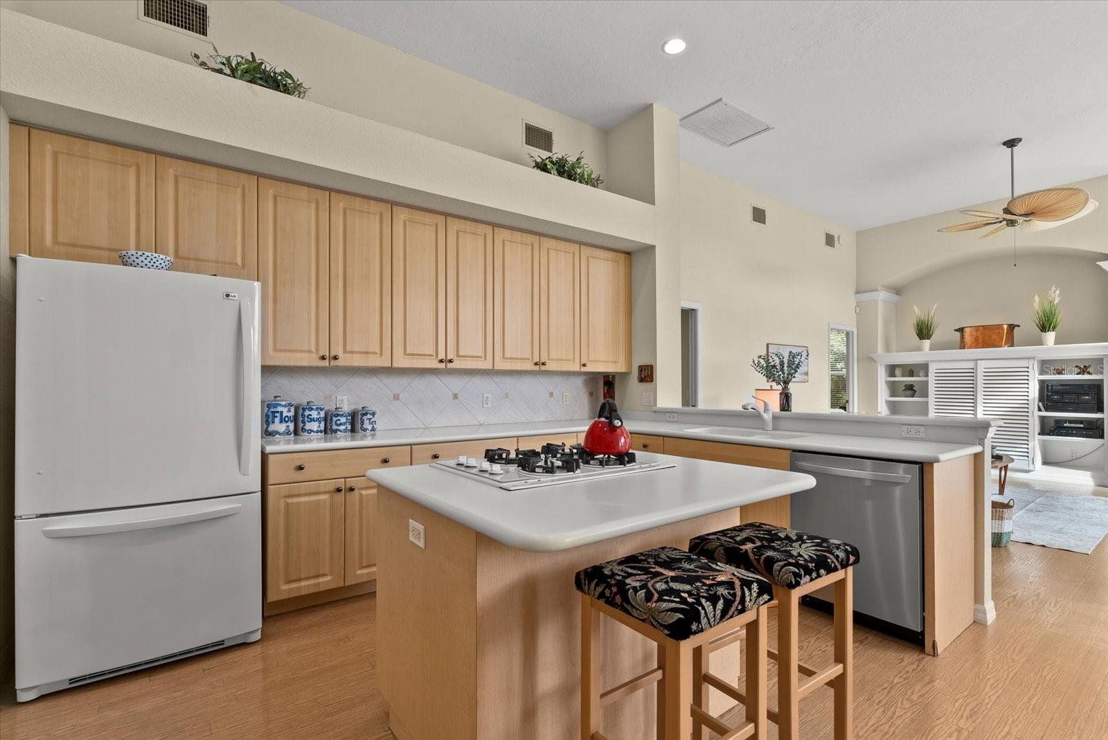 Image 14 of 43 For 8604 15th Avenue Nw