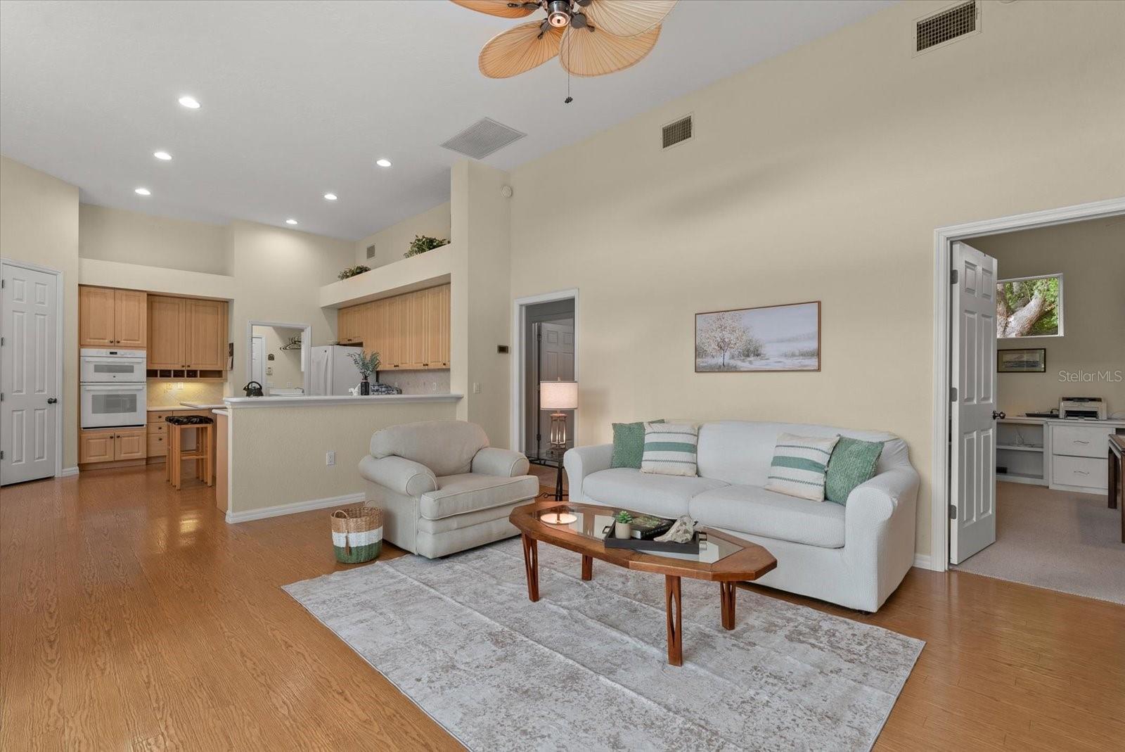 Image 25 of 43 For 8604 15th Avenue Nw