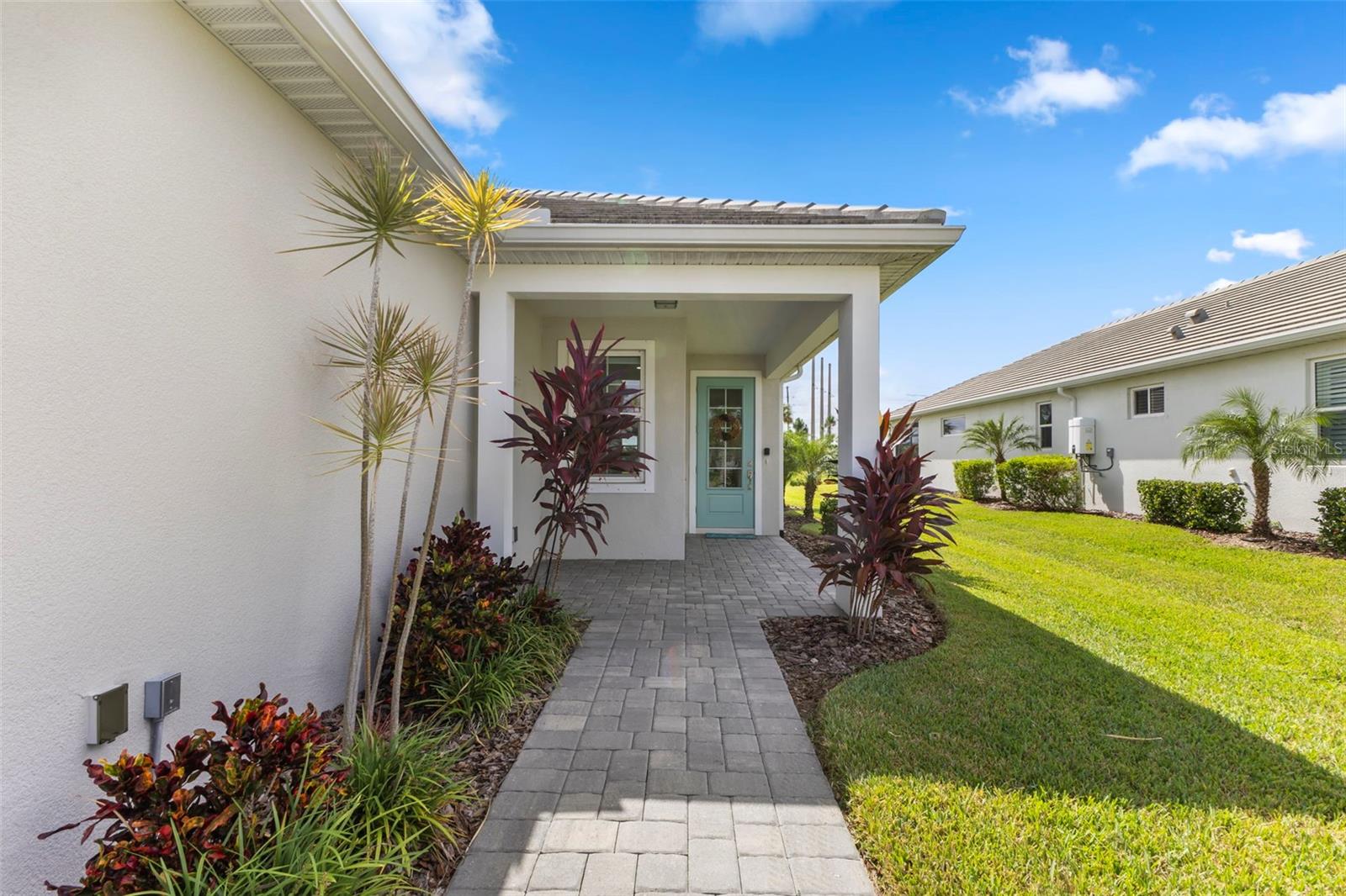 Image 21 of 32 For 8121 Sternway Road