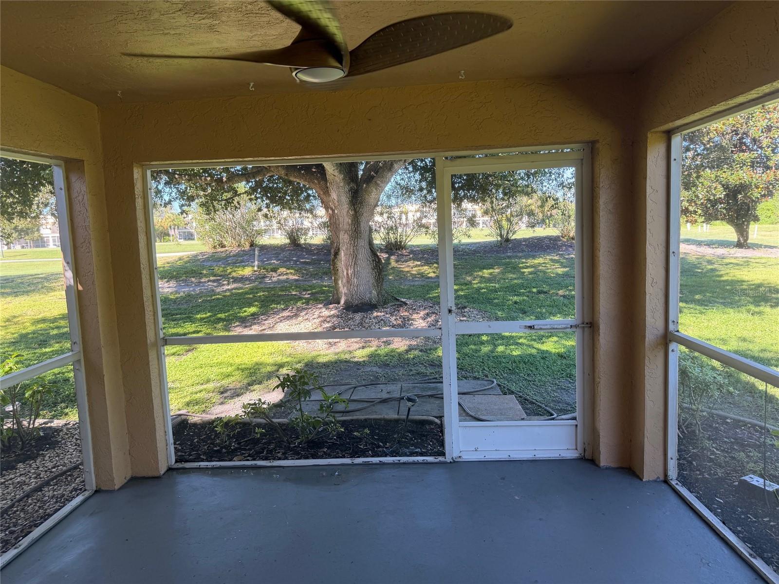 Image 13 of 26 For 1203 Saxony Circle D