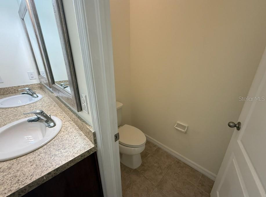 Image 18 of 30 For 6223 35th Court E
