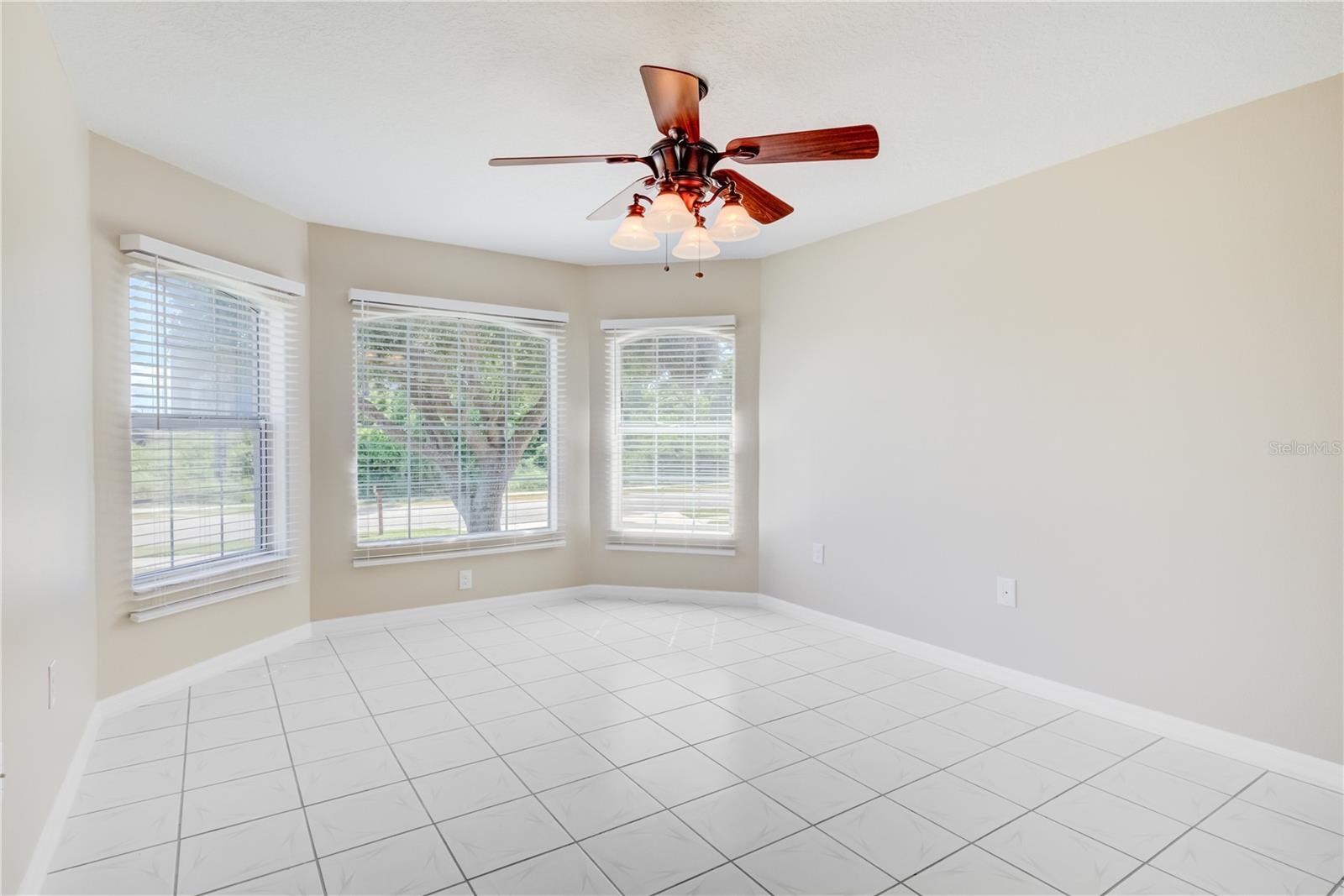 Image 12 of 18 For 1112 21st Street E