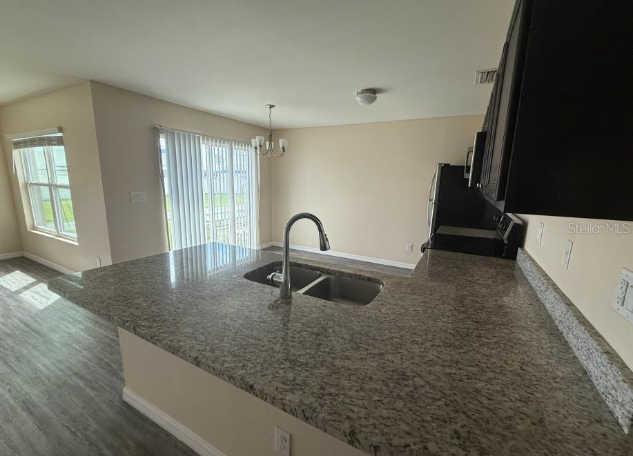 Image 4 of 12 For 11231 Kimberly Avenue