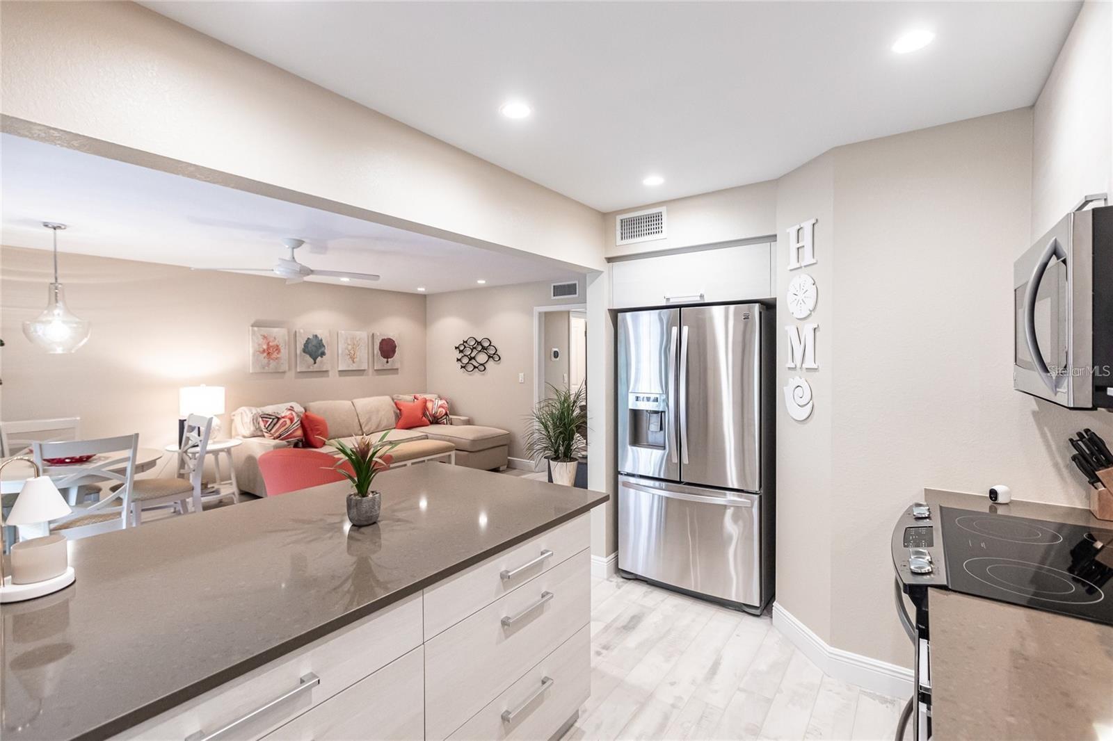 Image 8 of 28 For 145 Avenida Messina  3