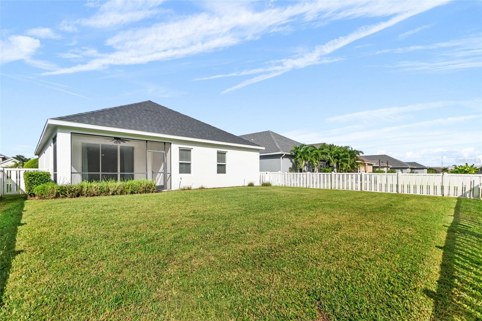 Image 26 of 43 For 7526 Ridgelake Circle