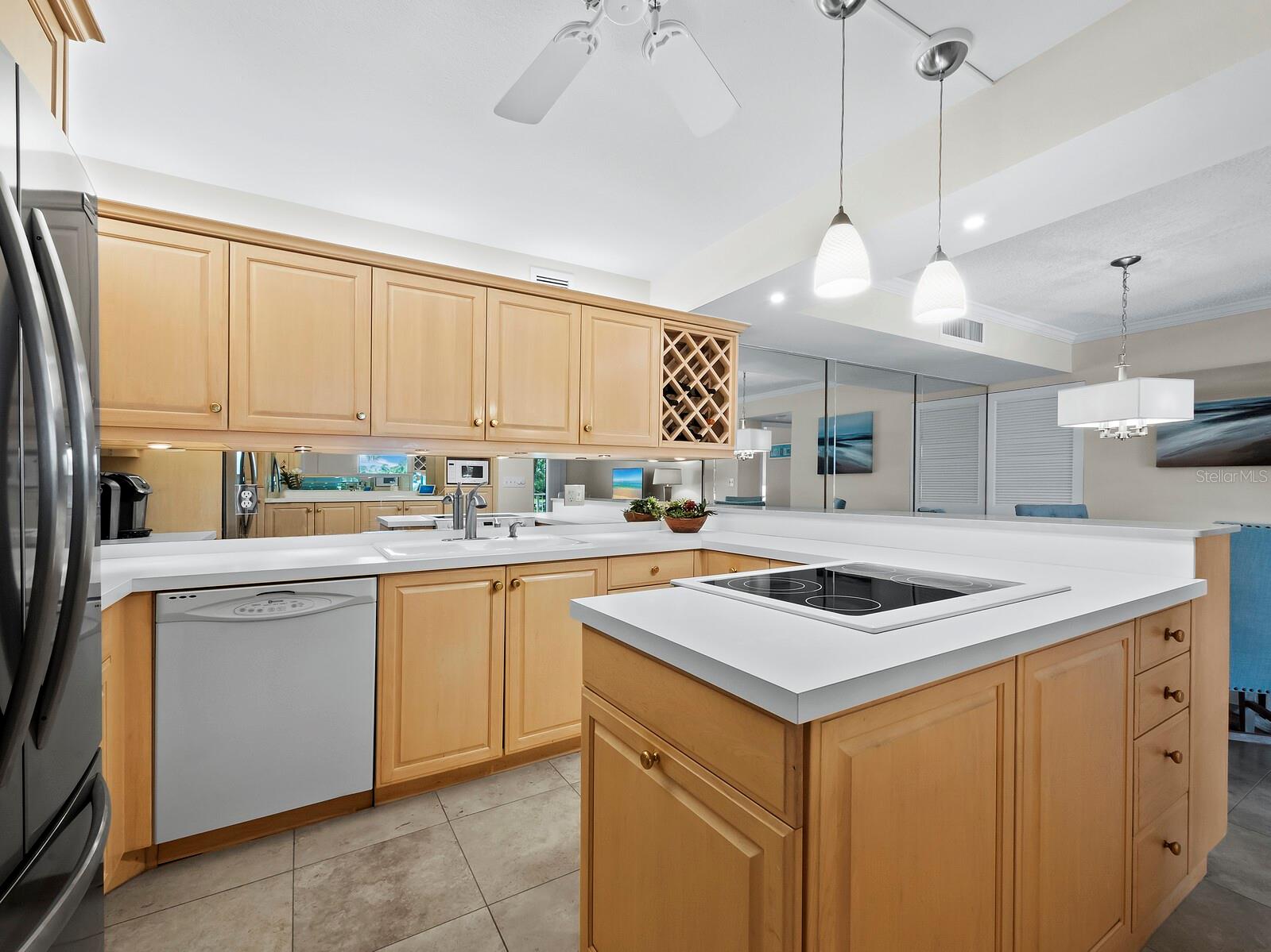 Image 14 of 43 For 2301 Gulf Of Mexico Drive 25n
