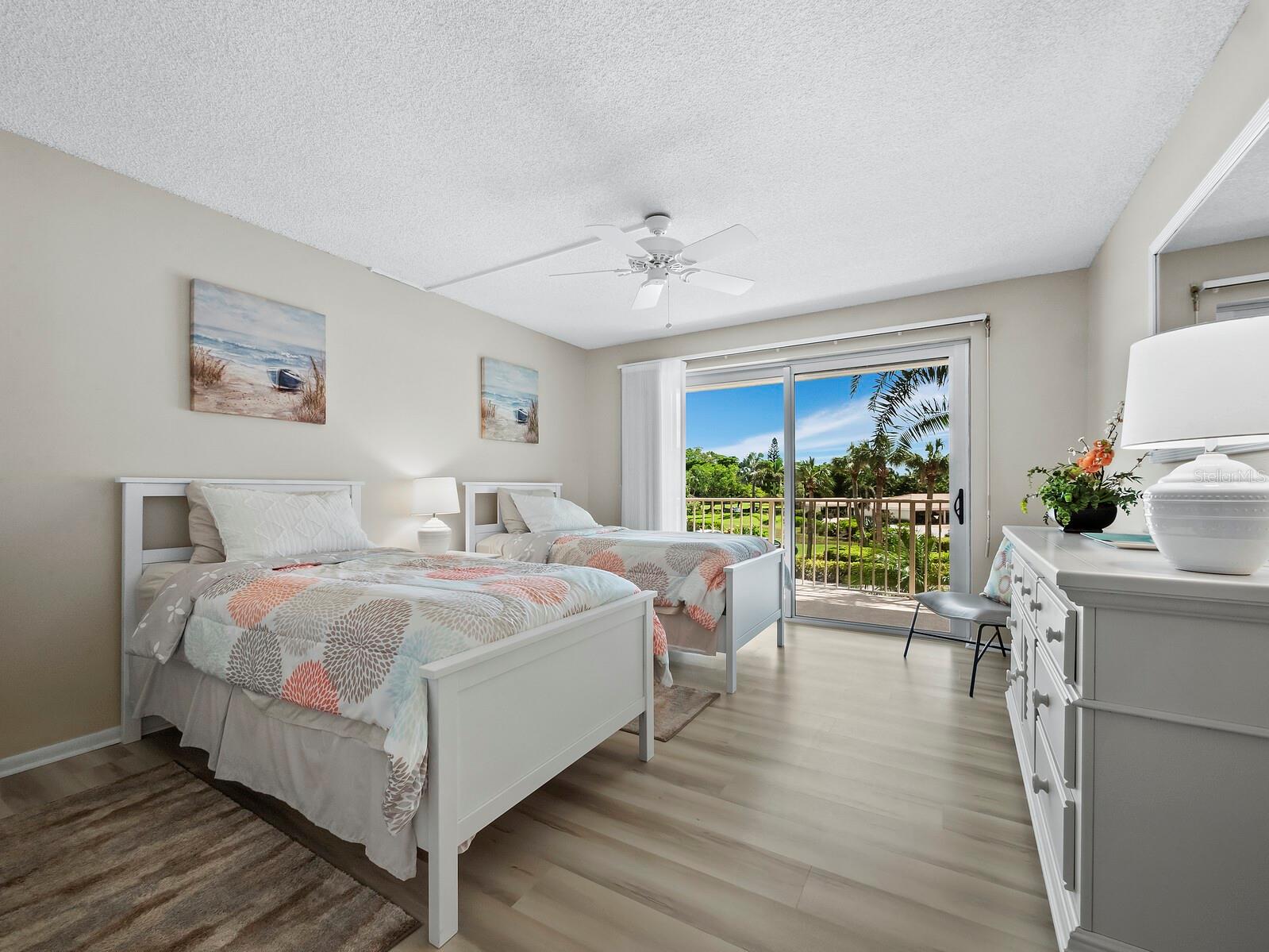 Image 16 of 43 For 2301 Gulf Of Mexico Drive 25n