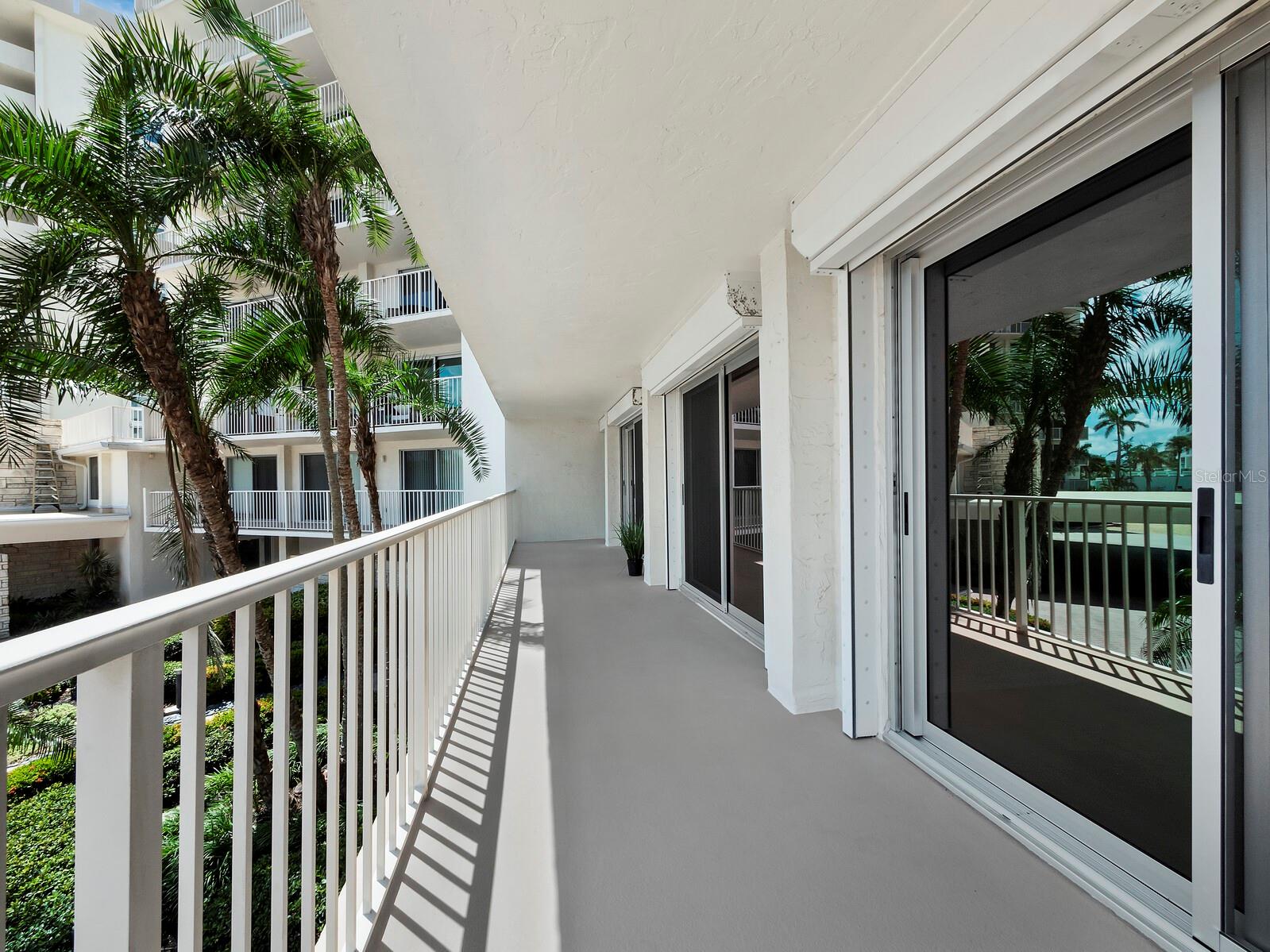 Image 24 of 43 For 2301 Gulf Of Mexico Drive 25n