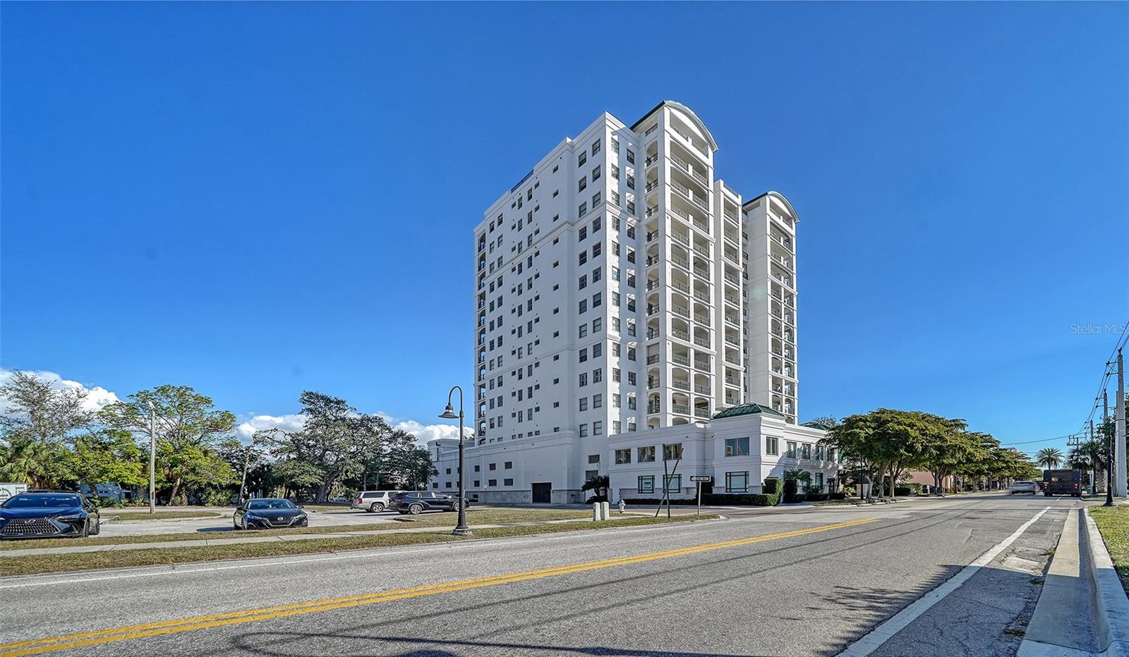 Image 19 of 45 For 505 Orange Avenue 501