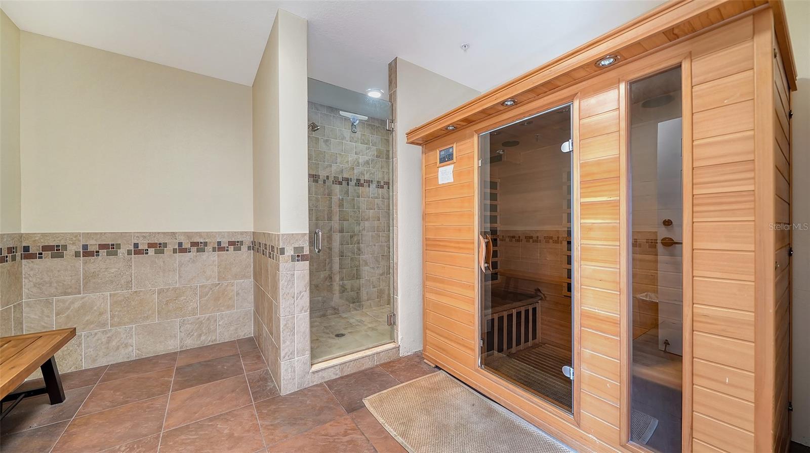 Image 31 of 45 For 505 Orange Avenue 501