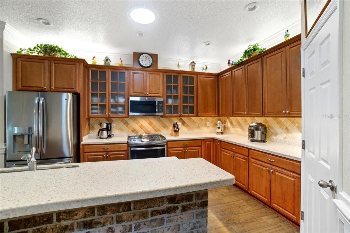 Listing photo id 11 for 1218 Lavender Jewel Court