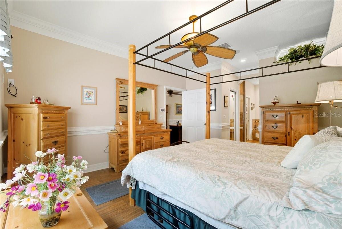 Listing photo id 21 for 1218 Lavender Jewel Court