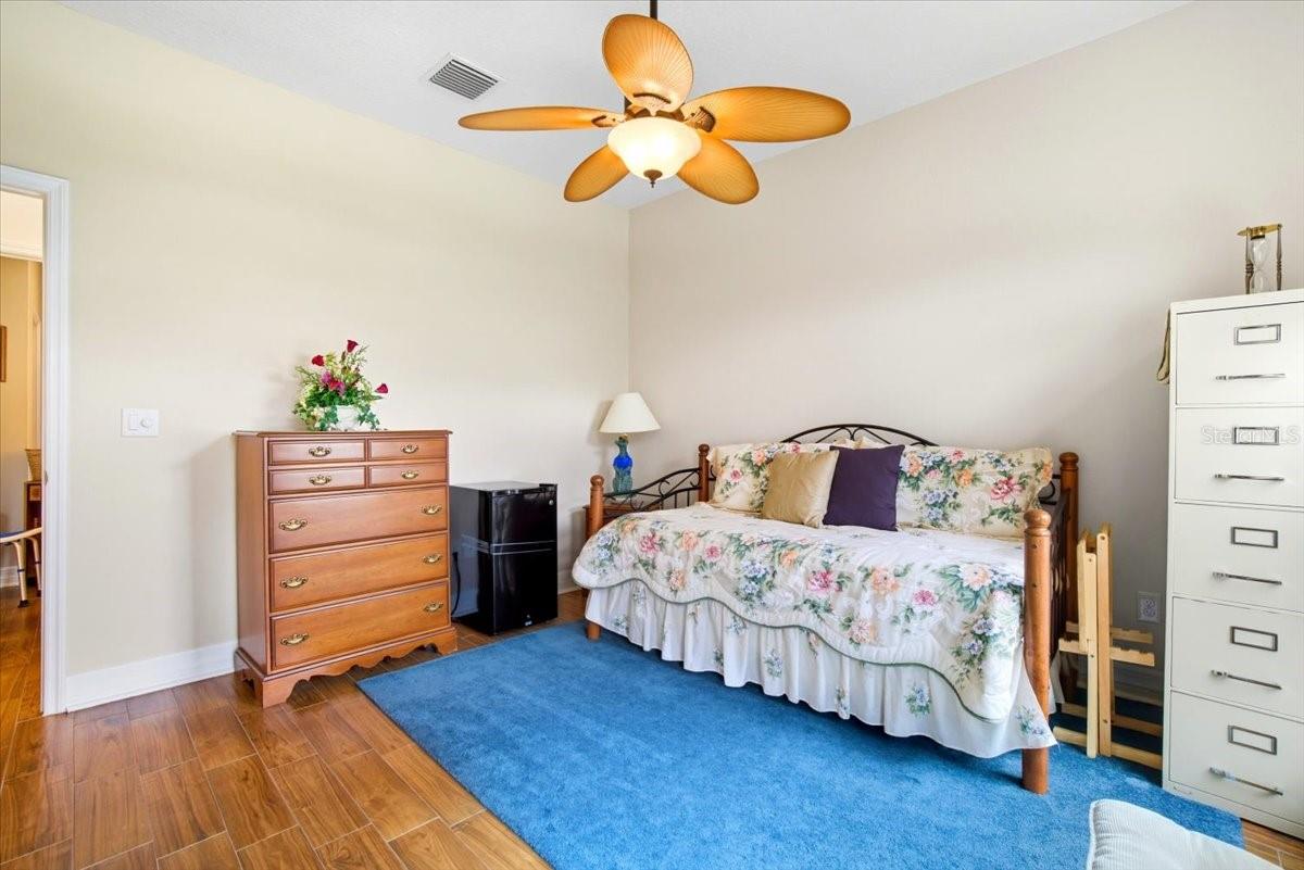 Listing photo id 26 for 1218 Lavender Jewel Court