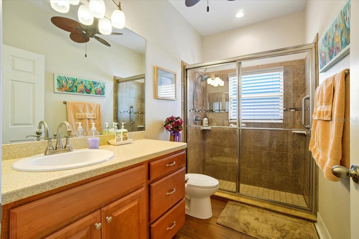 Listing photo id 29 for 1218 Lavender Jewel Court