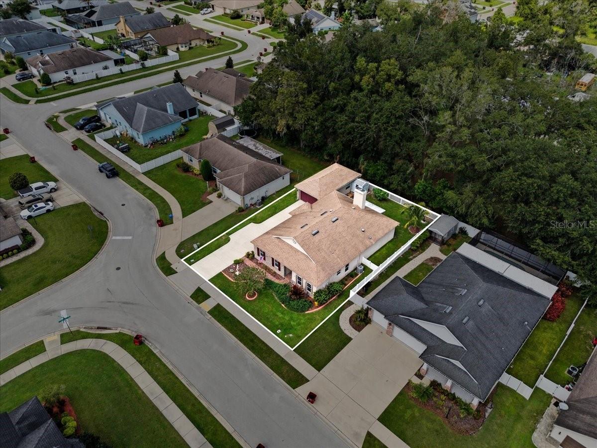 Listing photo id 44 for 1218 Lavender Jewel Court