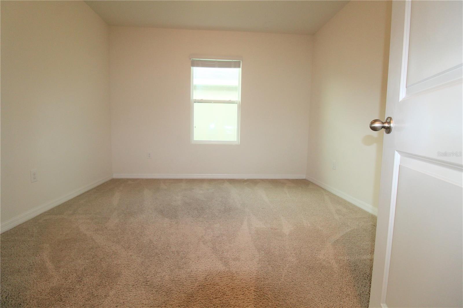 Image 13 of 18 For 3925 Park Willow Avenue