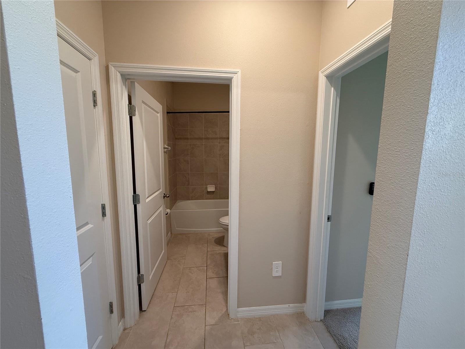 Image 19 of 59 For 5740 Woodland Sage Drive