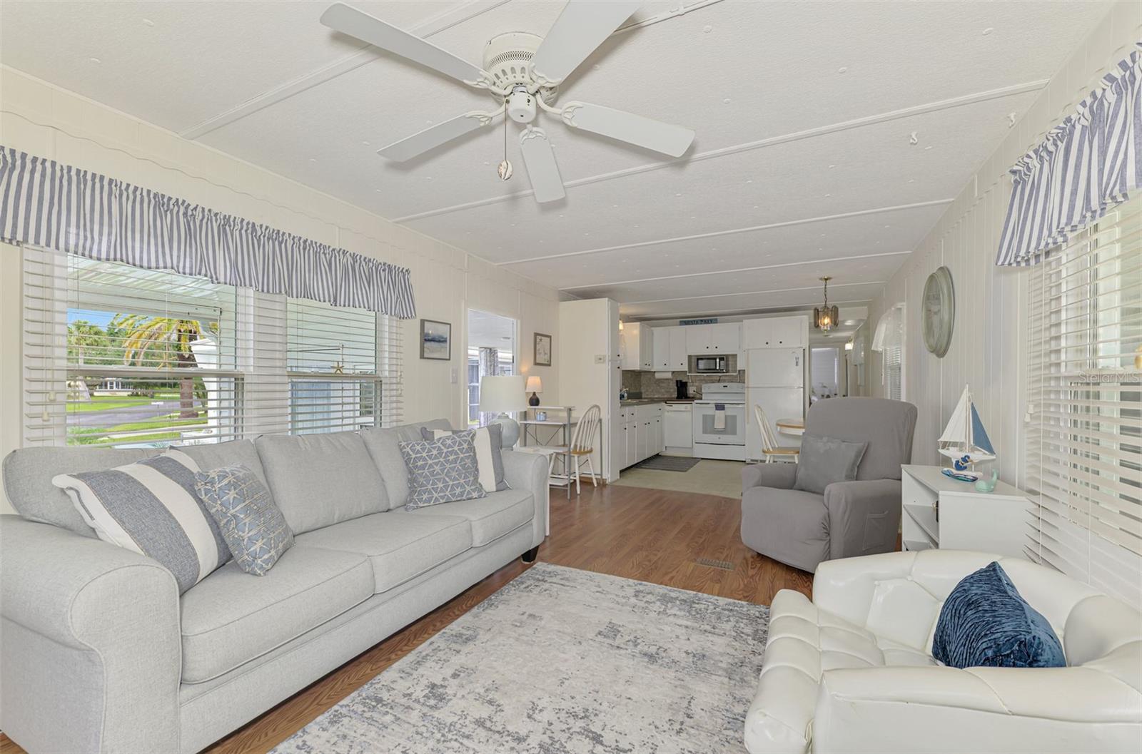 Image 11 of 26 For 259 Inner Drive E