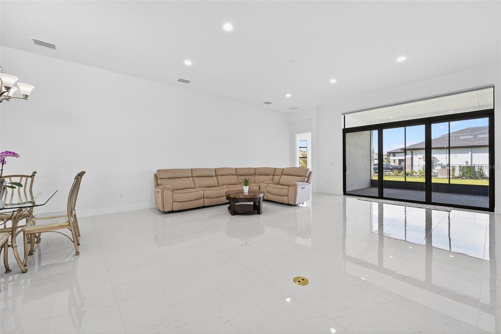 Image 10 of 45 For 8950 Baroque Terrace