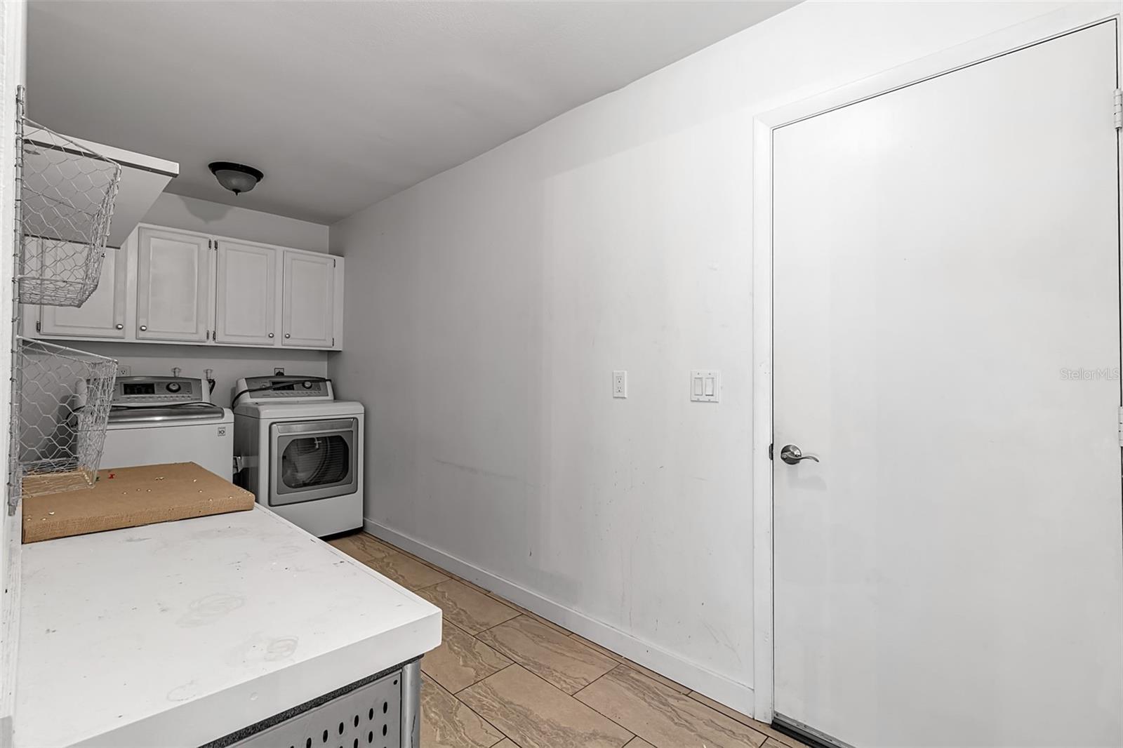 Image 24 of 53 For 155 Mimosa Circle