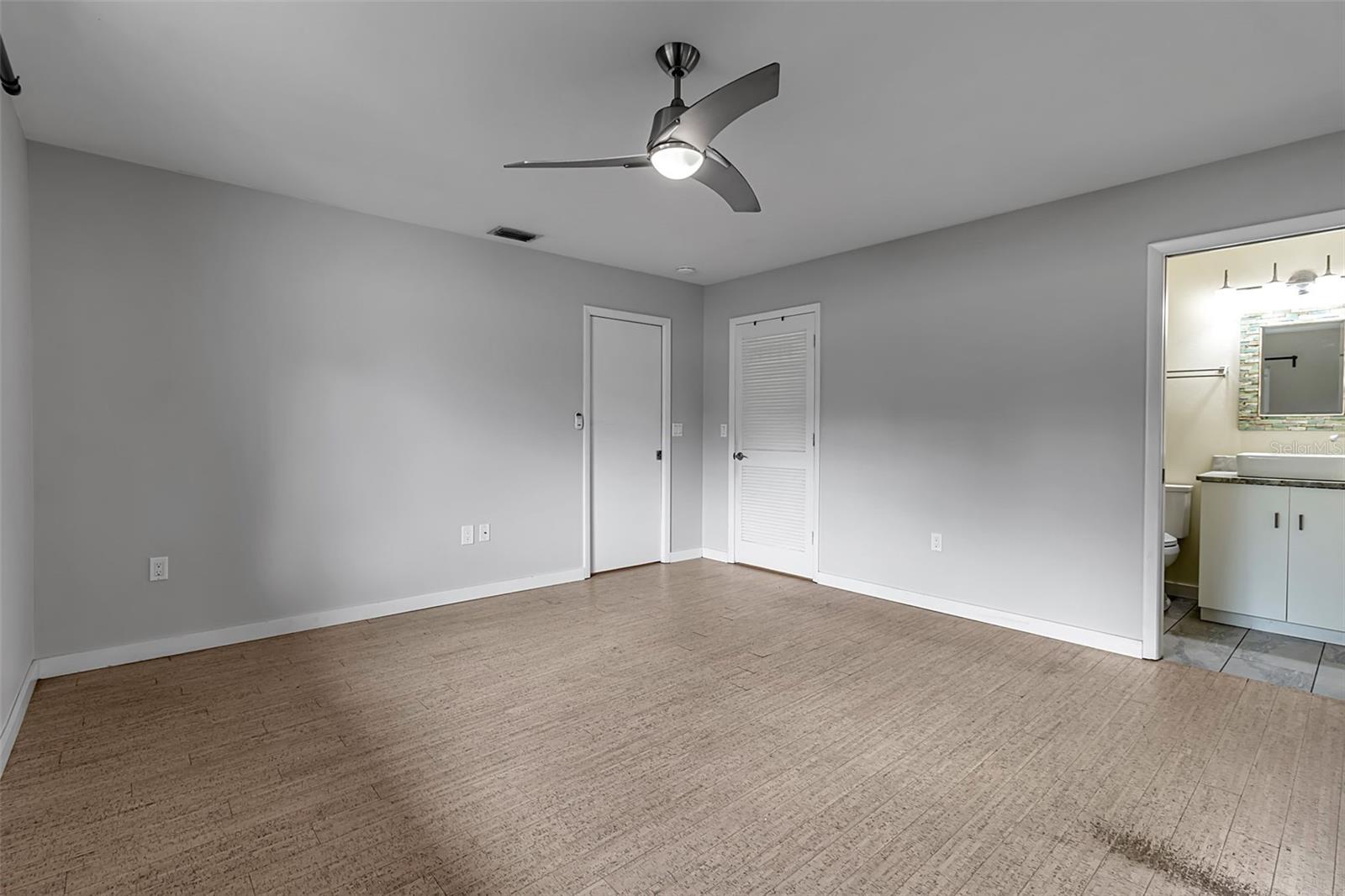 Image 39 of 53 For 155 Mimosa Circle