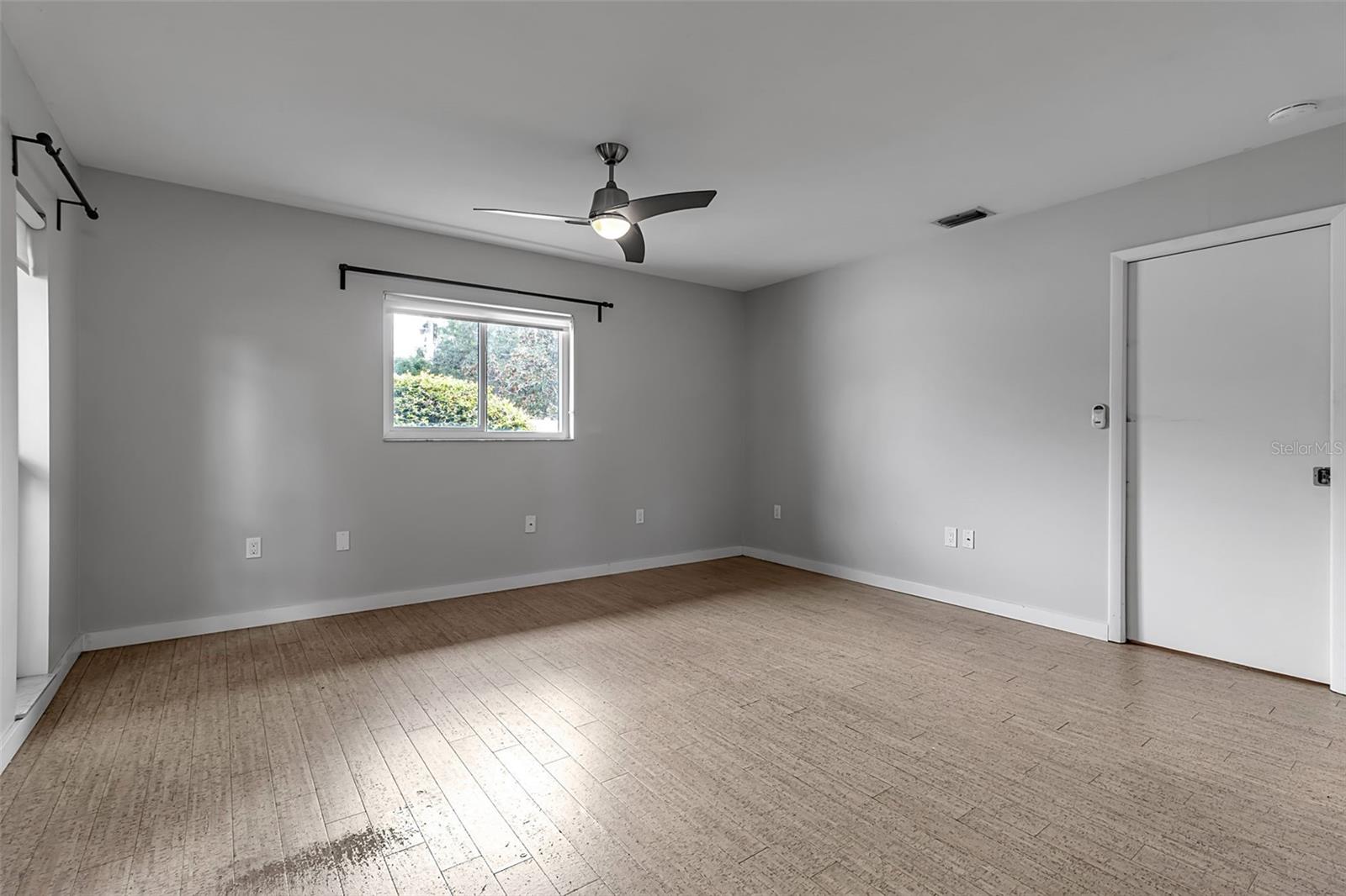 Image 40 of 53 For 155 Mimosa Circle