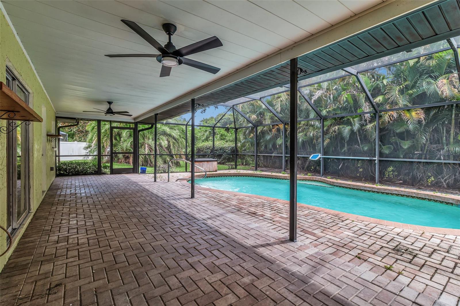 Image 45 of 53 For 155 Mimosa Circle