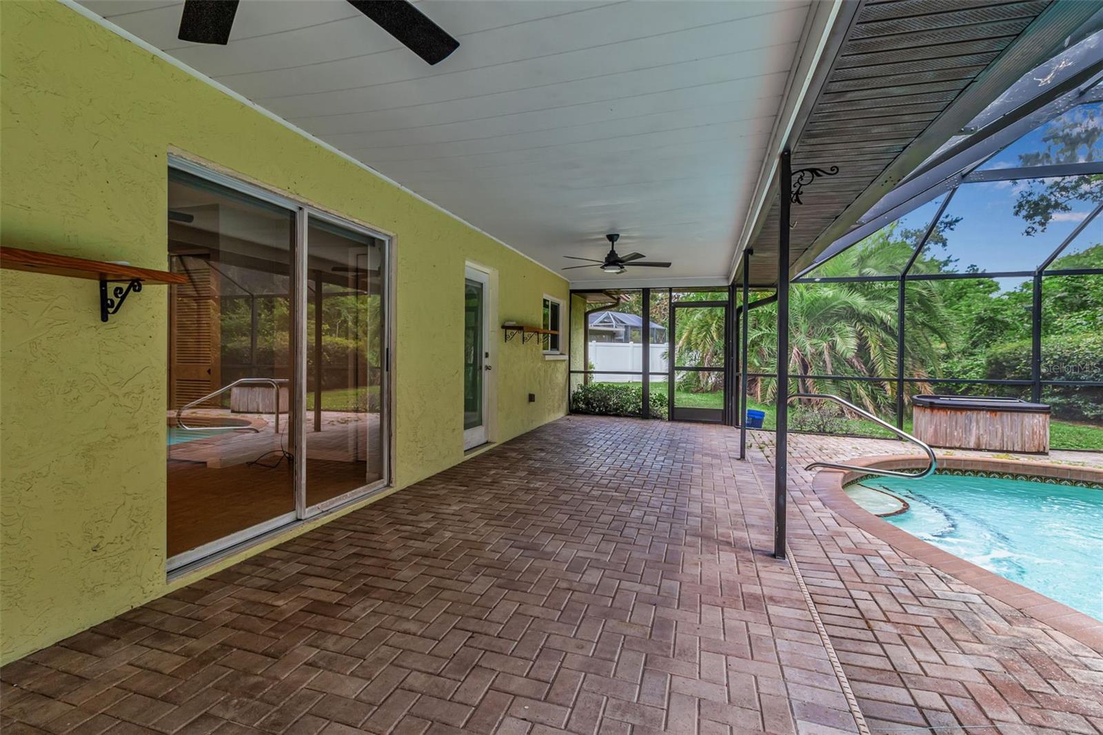 Image 50 of 53 For 155 Mimosa Circle