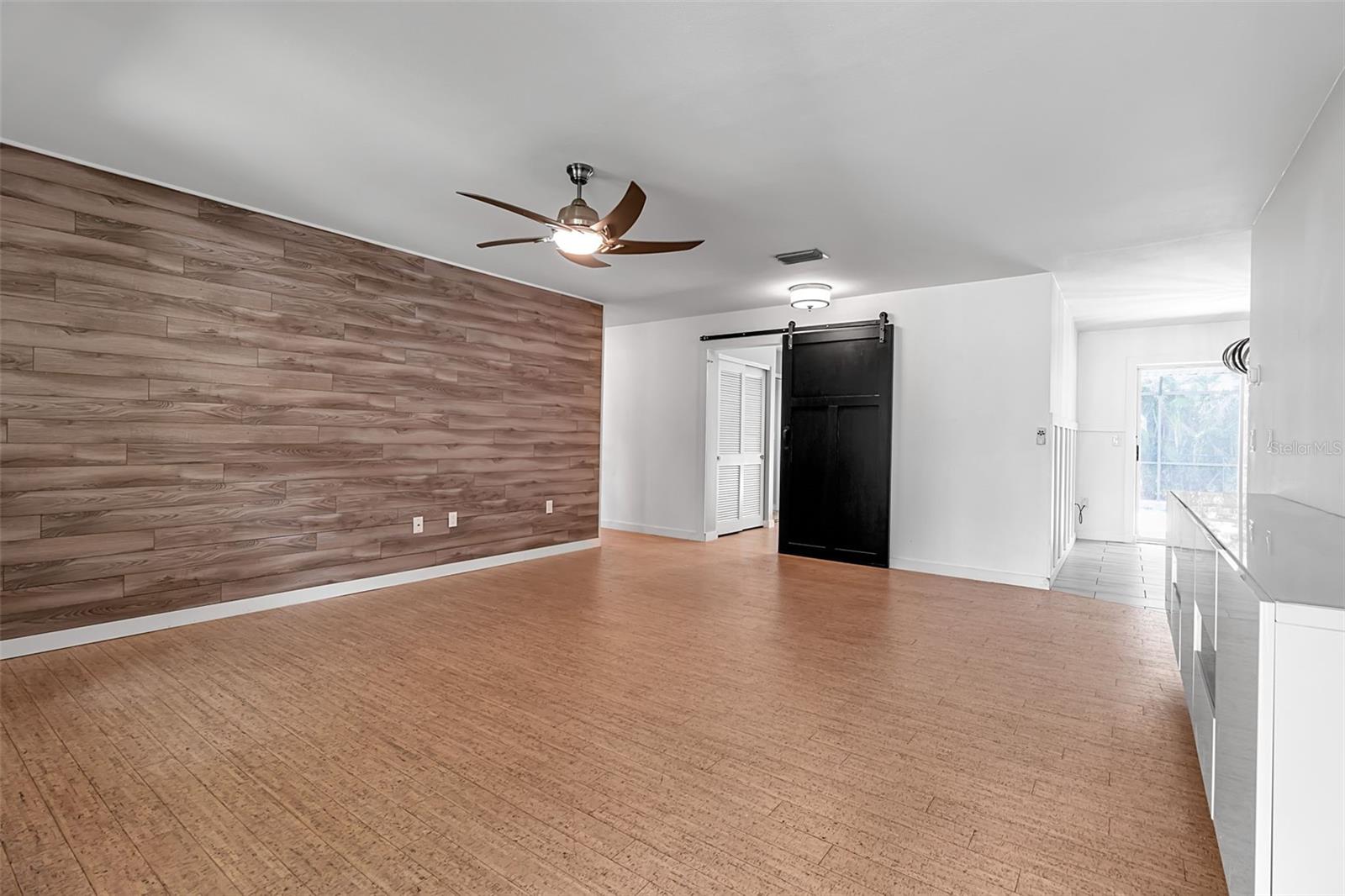 Image 6 of 53 For 155 Mimosa Circle