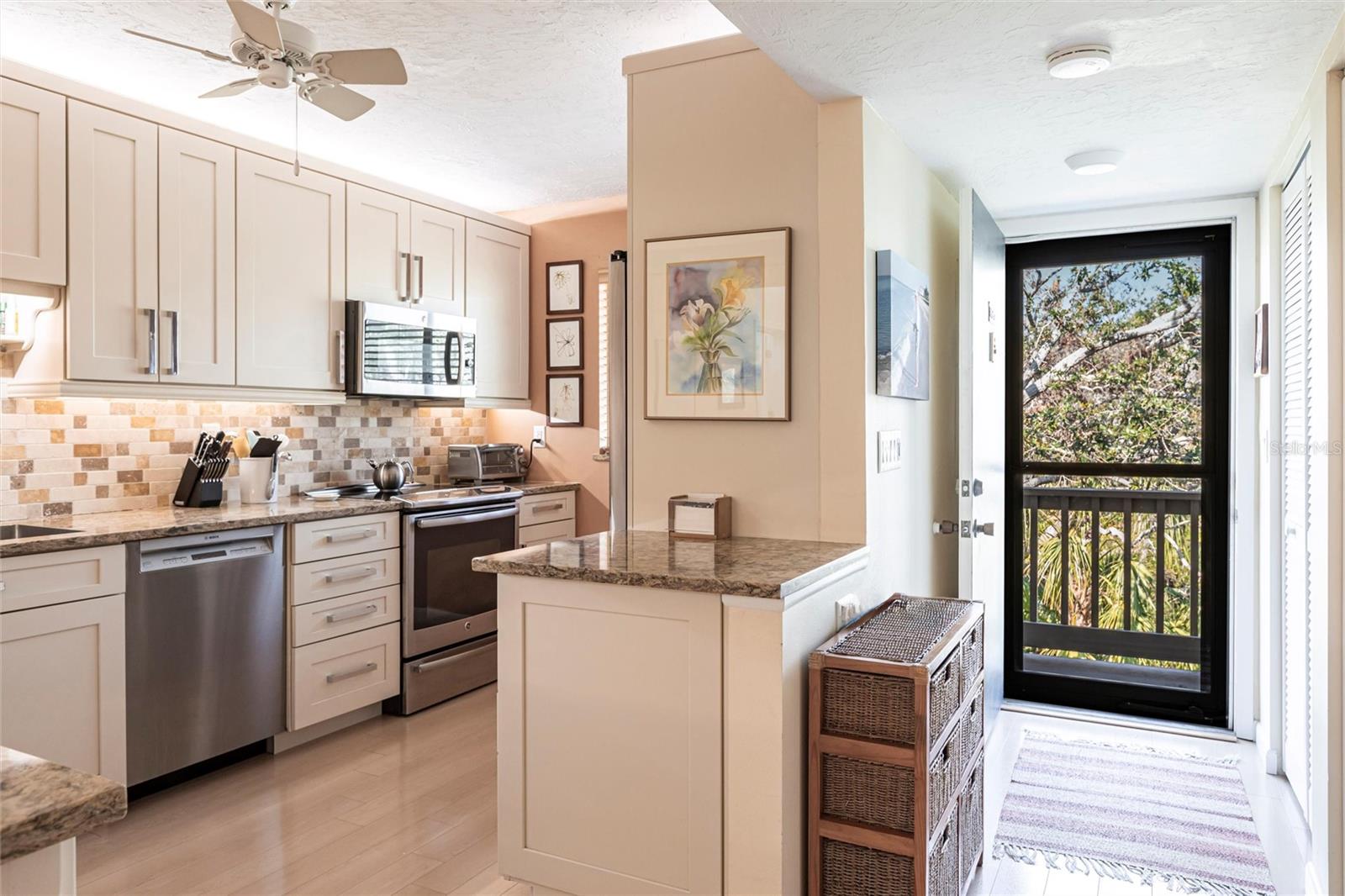 Image 14 of 58 For 1531 Clower Creek Drive Ha245
