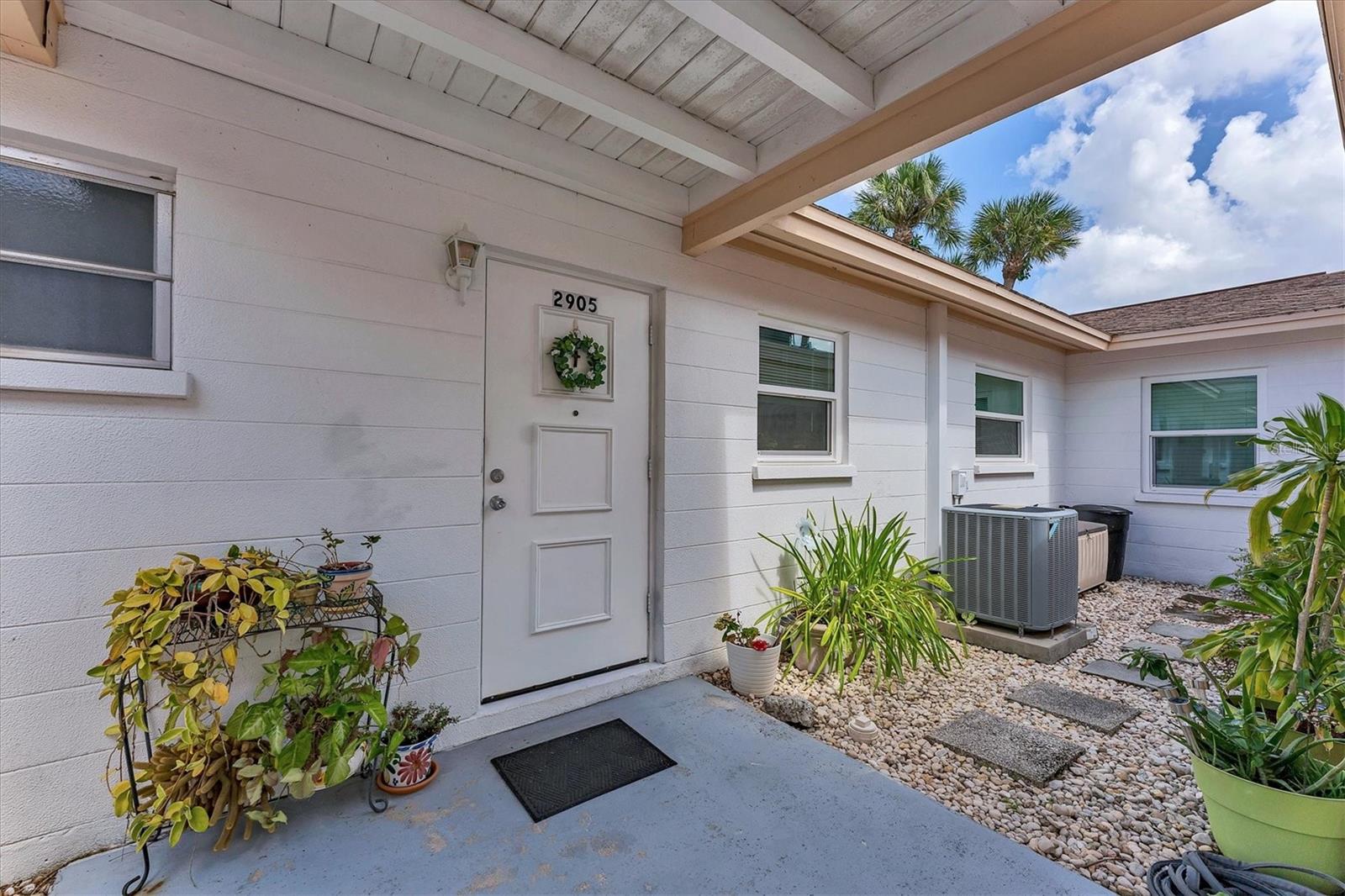 Image 2 of 30 For 2905 51st Avenue W