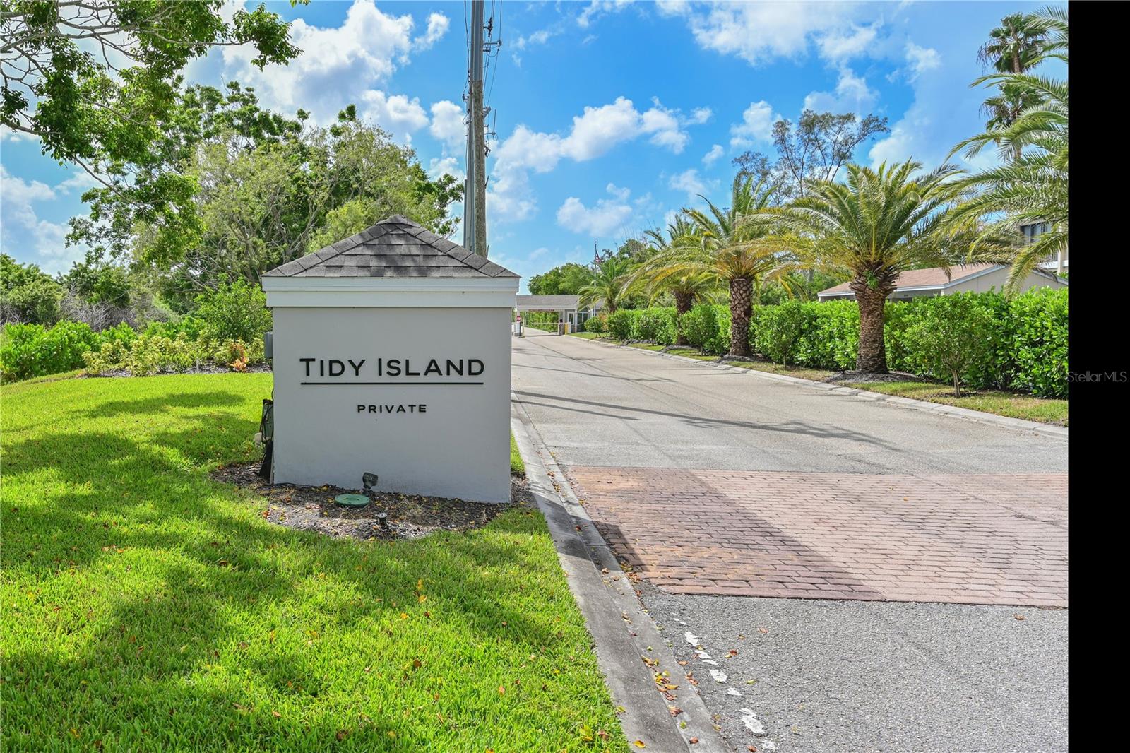 Image 54 of 55 For 114 Tidy Island Boulevard