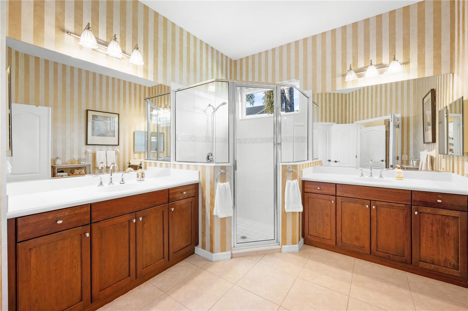 Image 18 of 42 For 1727 86th Street Nw