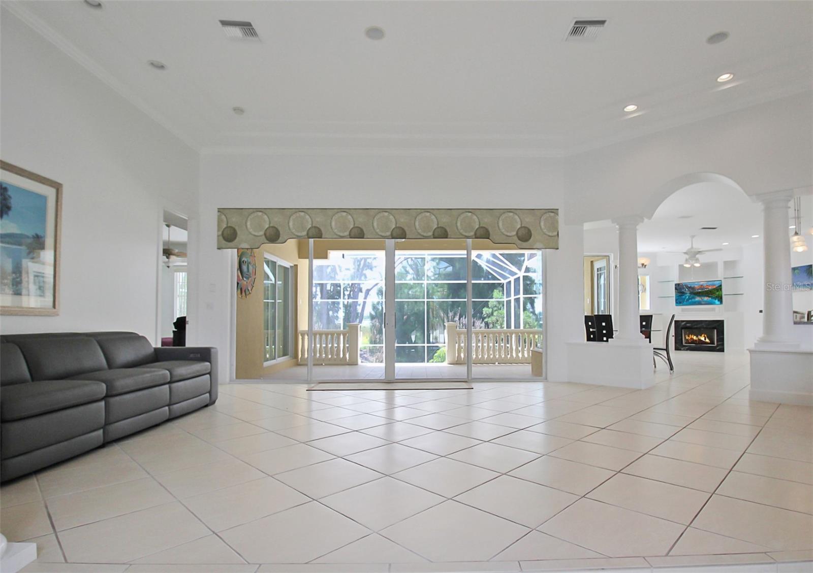 Image 4 of 46 For 12317 Baypointe Terrace
