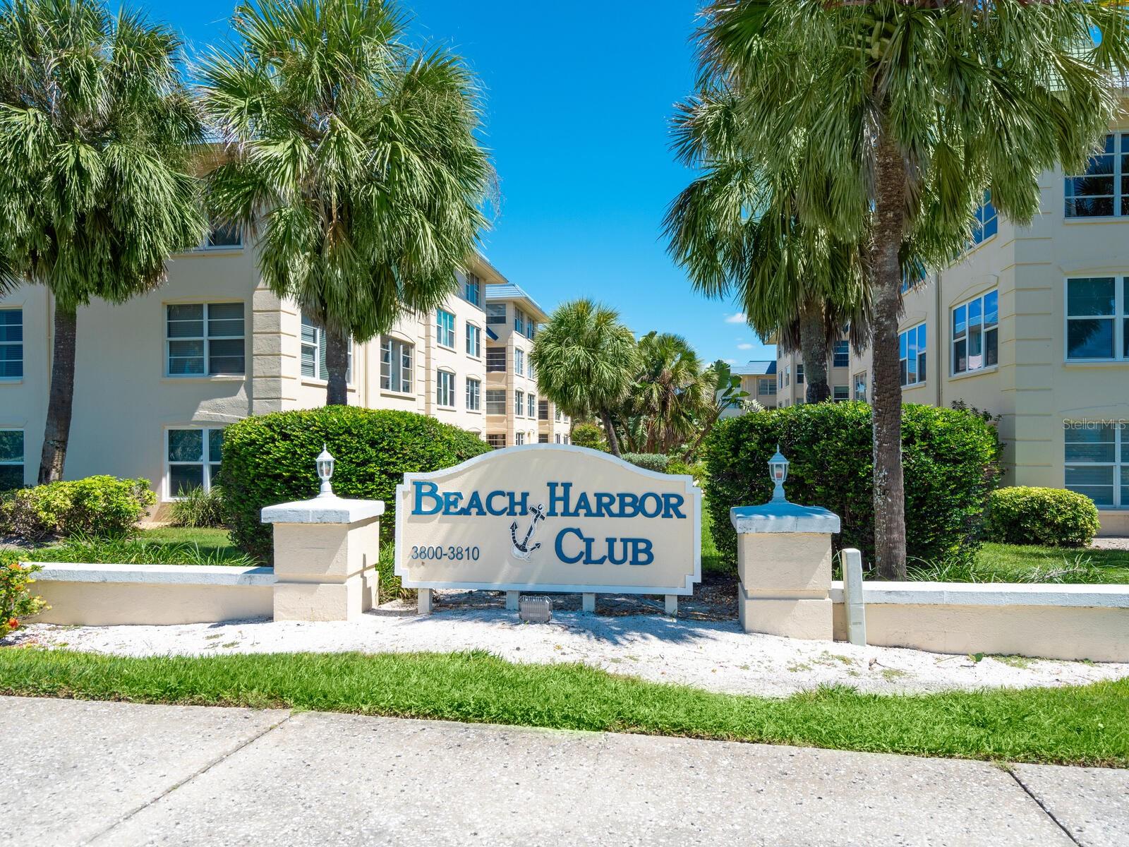 Image 29 of 77 For 3802 Gulf Of Mexico Drive A203
