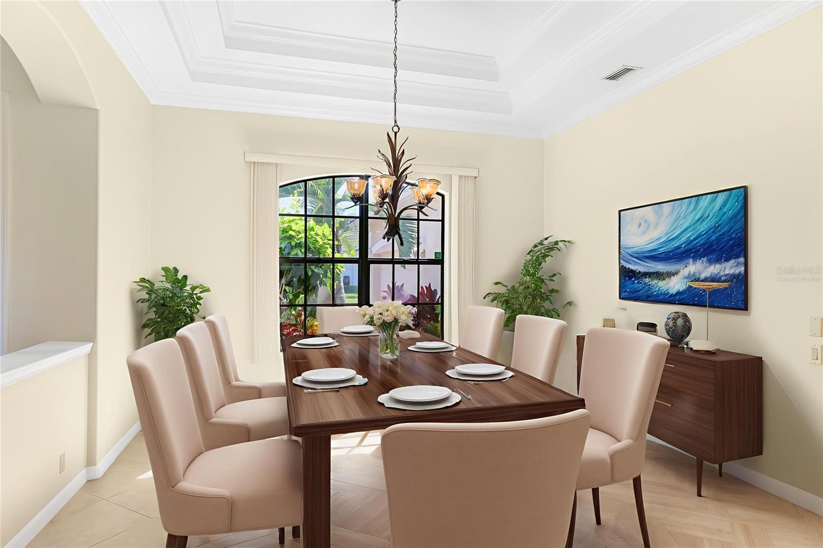 Listing photo id 10 for 1162 Tuscany Boulevard