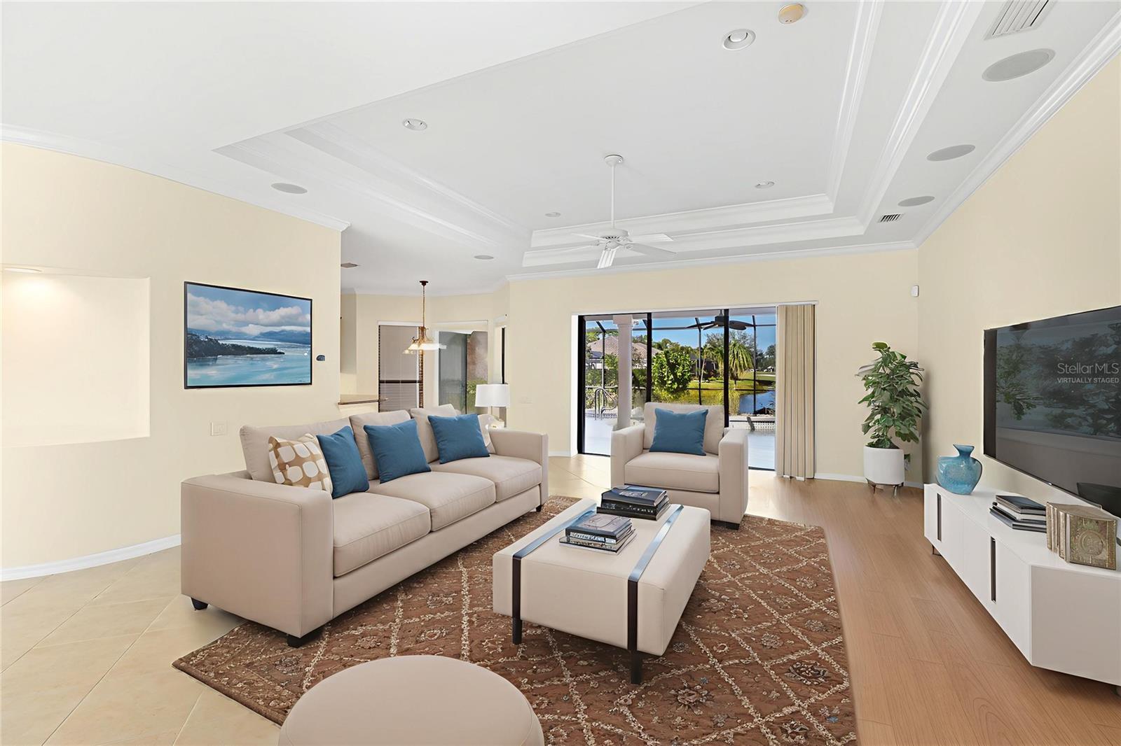 Listing photo id 5 for 1162 Tuscany Boulevard