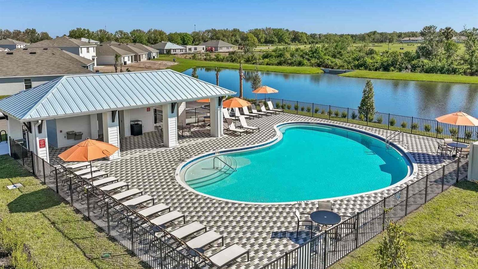 Image 19 of 28 For 11114 44th Avenue E