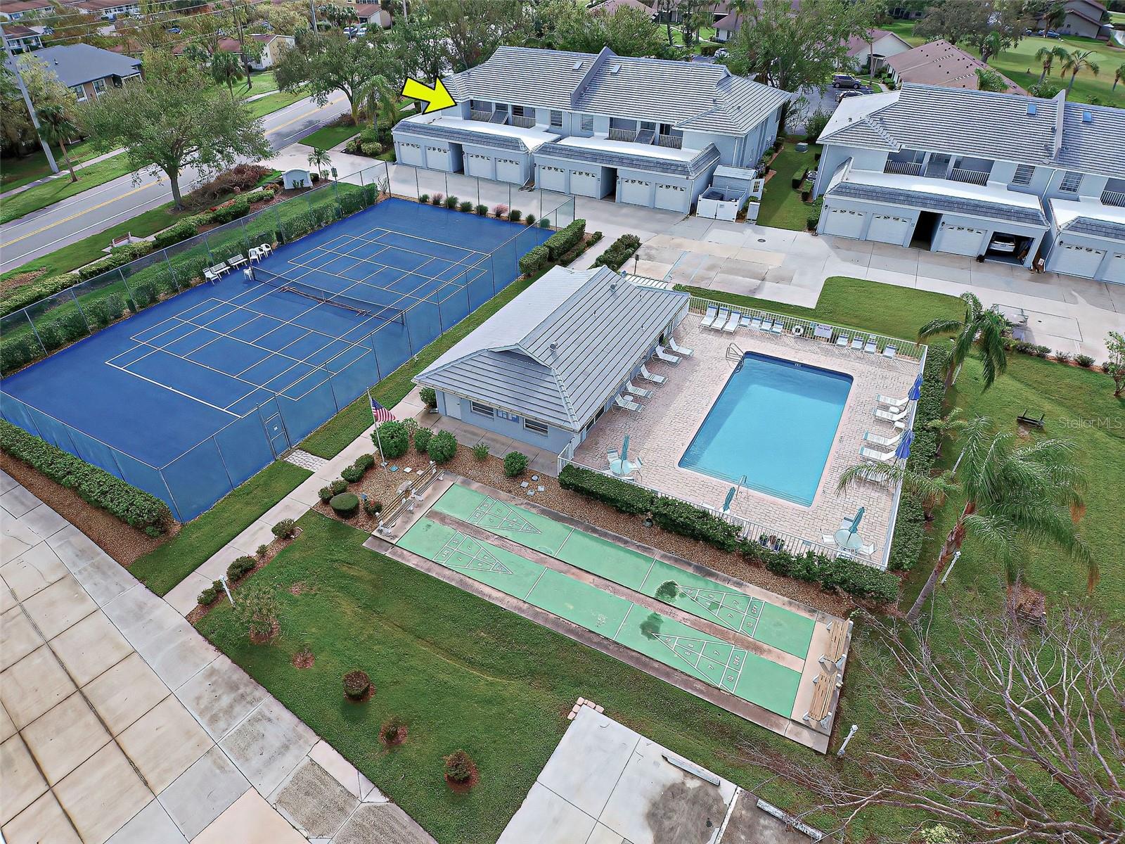Image 33 of 34 For 1041 Capri Isles Boulevard 232