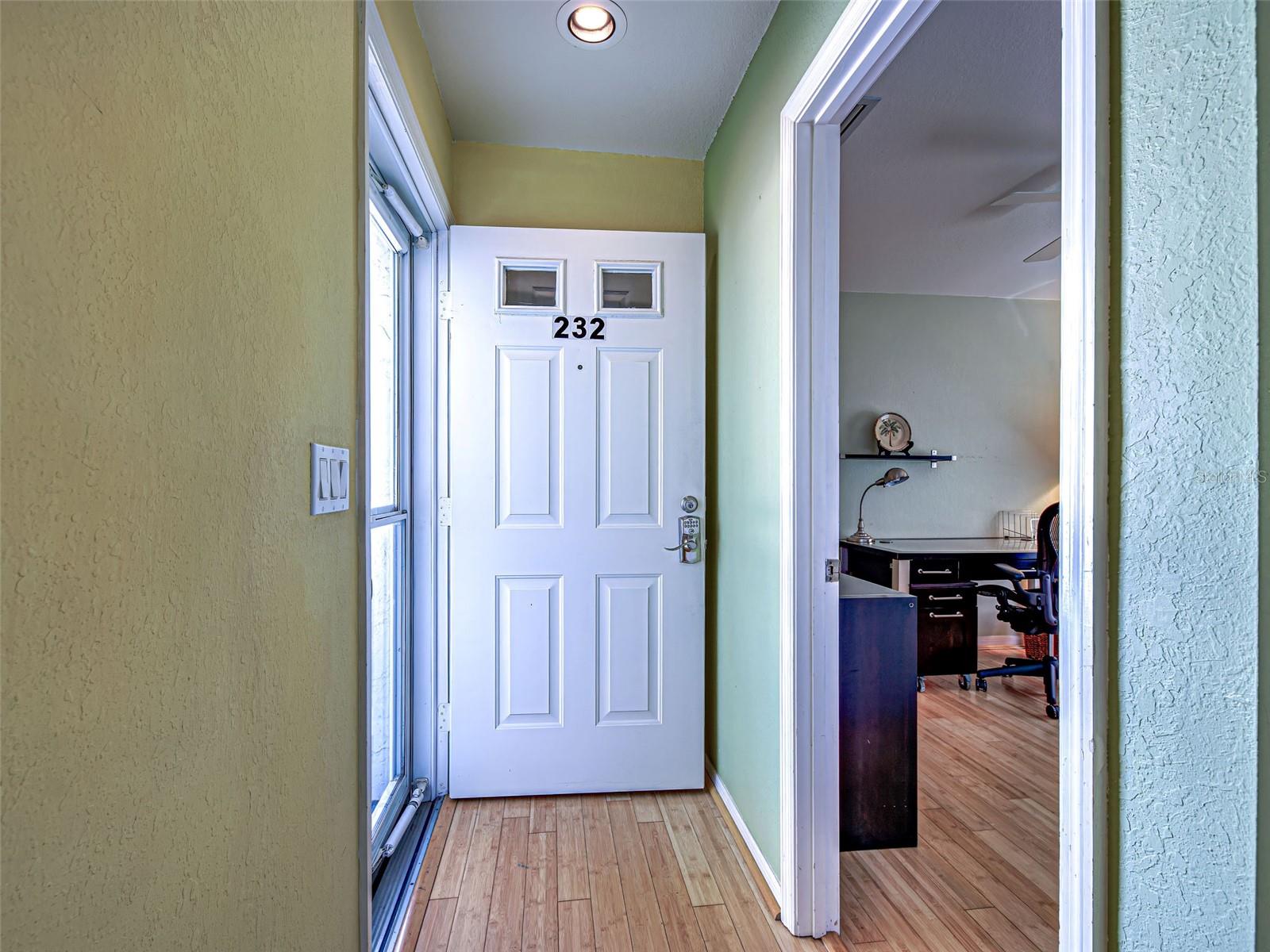 Image 4 of 34 For 1041 Capri Isles Boulevard 232