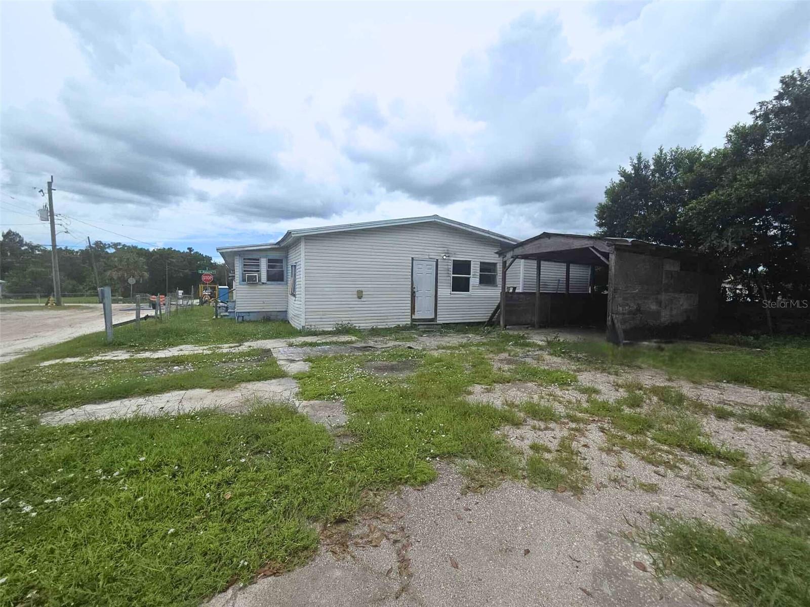 Image 4 of 14 For 223 Alabama Avenue