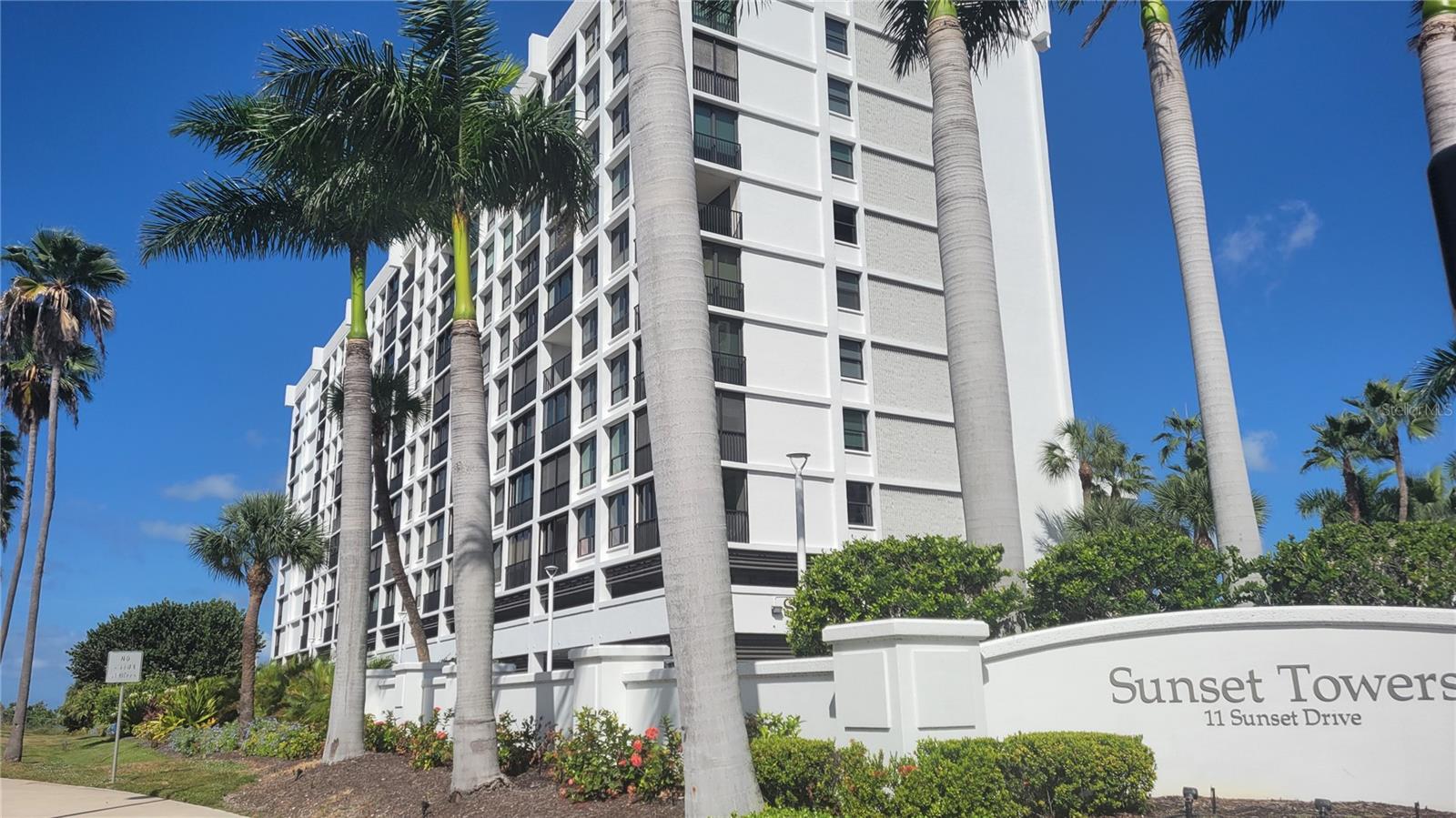 Details for 11 Sunset Drive 304, SARASOTA, FL 34236