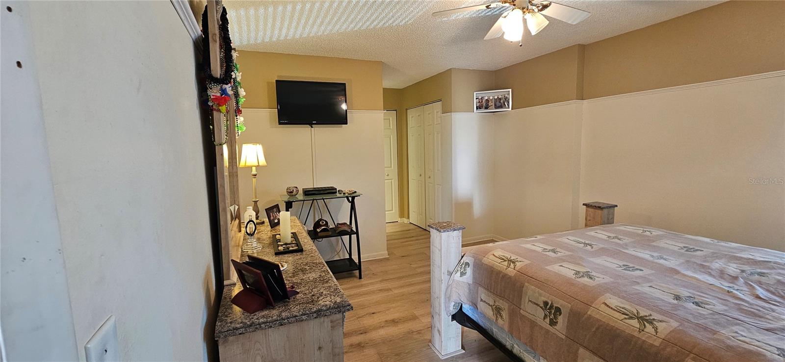 Image 12 of 15 For 6326 7th Avenue W 6326