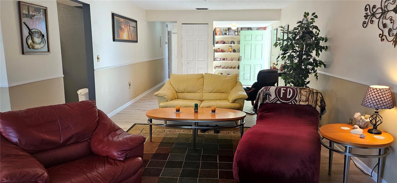 Image 4 of 15 For 6326 7th Avenue W 6326